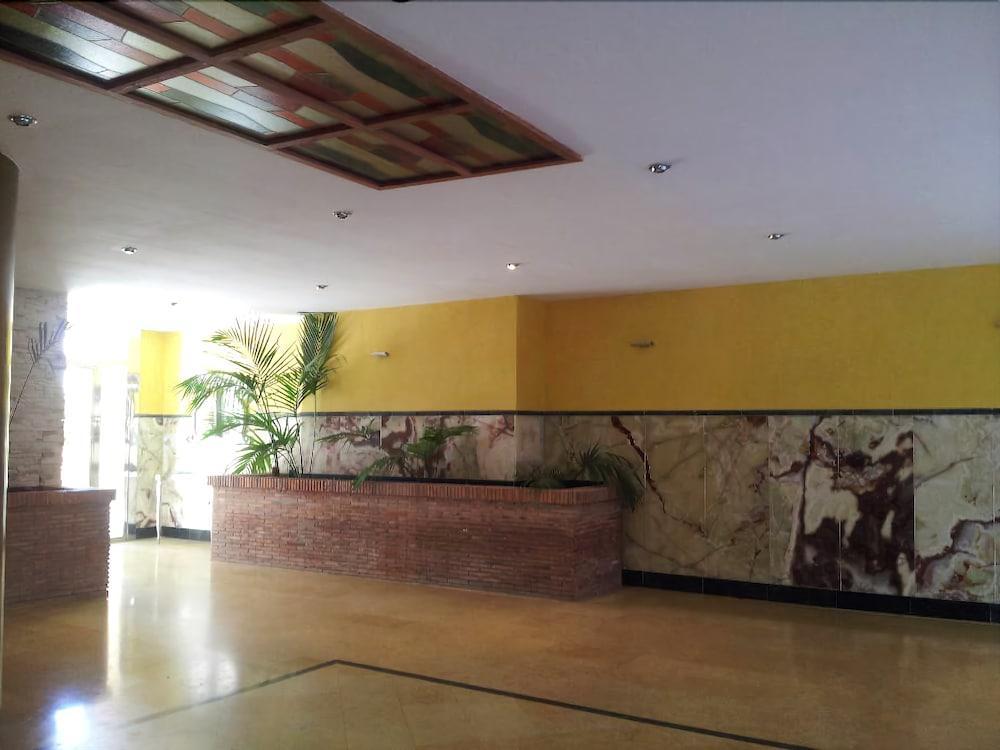 Apartment Acv - Vistamar Ii-1ª Linea Planta 4 Frontal Al Mar